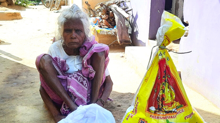 Hope Elders Receive Hope for The Elderly Rationing Kits