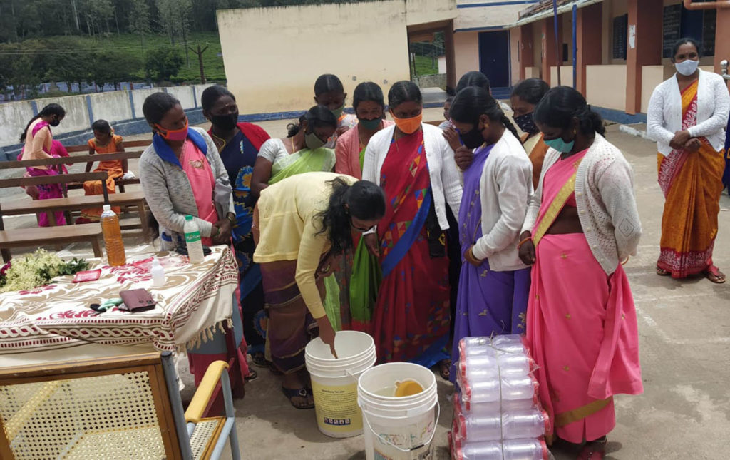 The participants learned how to prepare detergent powder, multi-purpose liquid soap oil, and phenyl (fluid disinfectant).