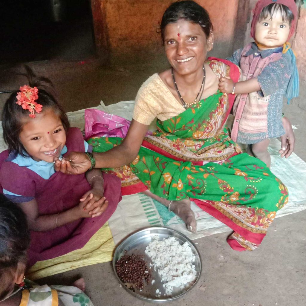 Receiving Mini-meals by the Hope families